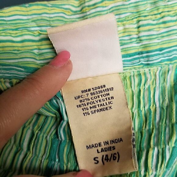 Green 3 Three Name Brand Blouses Button Down & Crewneck Sweater Tops - Picture 9 of 12